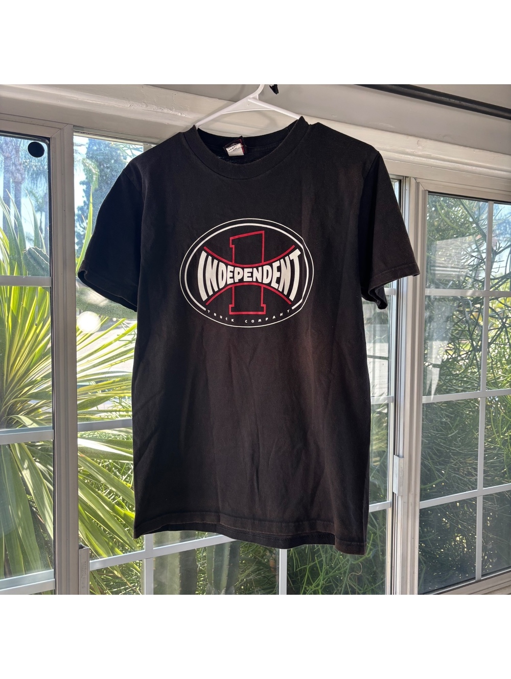 Black Independent T-shirt
